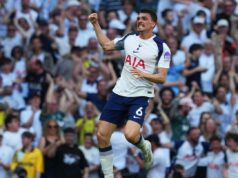 Premier League: Tottenham Hotspur aguenta, West Ham United rebaixado