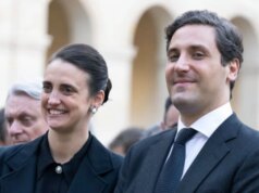 Príncipe Jean-Christophe & Co.: Descendentes de Napoleão posam para fotos de família