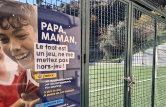 Professor do clube de futebol Var foi internado na UTI após ser agredido pelo pai de um jogador do time adversário