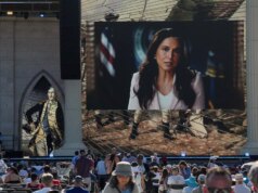Renúncia do Diretor de Inteligência Nacional Tulsi Gabbard: renúncia devido a diferenças com Donald Trump