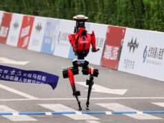 Robô humanóide bate recorde mundial ao completar meia maratona em 50 minutos