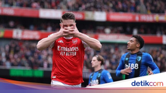 Rooney-elogia-Viktor-Gyokerse.jpeg