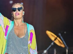 Sarah Connor mostra decote – e marido comemora