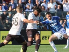 Série A: Nápoles fica em Como, Inter a um ponto do título