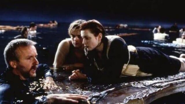 Seu-avo-sobreviveu-ao-naufragio-do-Titanic-escalando-a-porta.jpg