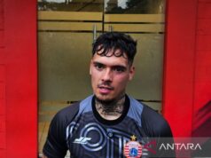 Shine pediu a Persija para controlar mais a partida