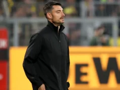Técnico do Frankfurt agora ameaçado de demissão imediata – mesmo antes do último jogo da Bundesliga