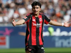 “Tente ser uma equipe” – essas palavras de Uzun assustam o Eintracht