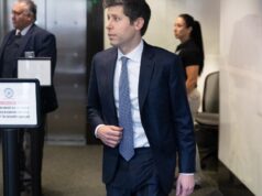 Terceira semana de julgamento entre Elon Musk e OpenAI: Acusado de manipulador e mentiroso, Sam Altman se defende e ataca rival