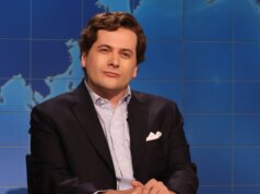 Tucker Carlson, de Jeremy Culhane, se torna viral no ‘SNL’. Também gerou um debate sobre comédia.
