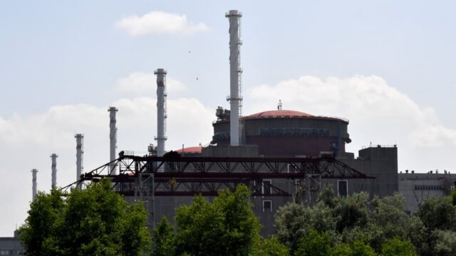 Ucrania-Drone-ataca-usina-nuclear-de-Zaporizhia-controlada-por-Moscou.jpeg