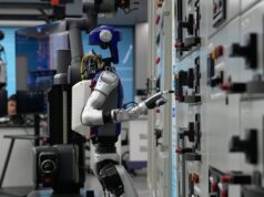 Um trabalhador de tecnologia na China foi demitido e substituído pela IA. Isso é legal?
