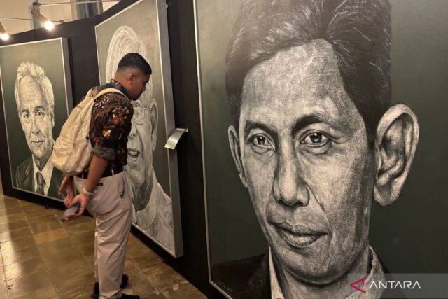 Uma-exposicao-e-Deitado-em-Stovia-foi-realizada-no-Museu.jpeg