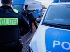 Várias pessoas ficaram feridas em um acidente de carro em Leipzig, Alemanha.