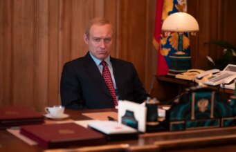 Vladimir Putin levanta a lei judaica em ‘O Mágico do Kremlin’ – prévia exclusiva