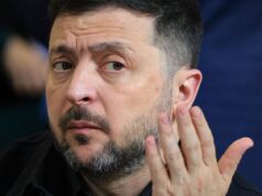 Vladimir Zelensky condena o “cinismo absoluto” da Rússia, que pede uma trégua enquanto ataca a Ucrânia
