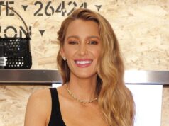 Você verá o visual elegante de XOXO Blake Lively no evento Fendi
