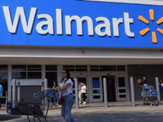 Walmart dispensou cerca de 1.000 funcionários da empresa