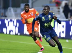 nacional Stade Briochin para der em Versalhes é ainda menos