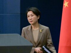 A China está chateada, exigindo que os EUA e a China respeitem o acordo de cessar-fogo.