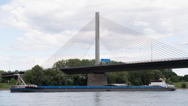 A-Ponte-Pan-North-esta-fechada-e-necessaria-reconstrucao.jpg