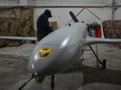 A Ucrânia realizou um enorme ataque de drones, Vladimir Putin conheceu Gerhard Schröder