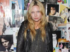 A mãe de Daveigh Chase detalha a luta da atriz contra o vício antes de sua morte