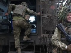 “Ao longo de alguns quilómetros, aqui contamos os mortos”: na frente de Zaporizhia, o exército ucraniano luta para recuperar a sua vantagem
