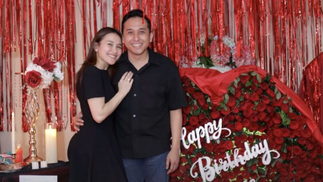 Ayu-Ting-Ting-recebe-um-desejo-surpresa-e-romantico-de.png