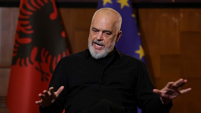 Berlim-O-primeiro-ministro-albanes-Edi-Rama-apela-a-coragem-para.jpg