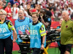 Briefing diário de áudio: Podcast da Copa do Mundo, Episódio 15: A vitória histórica do Canadá é ofuscada por uma falta horrível