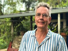 Choque de ‘Farmer Seeking Wife’ – A fazenda na selva de Mathias não tem portas
