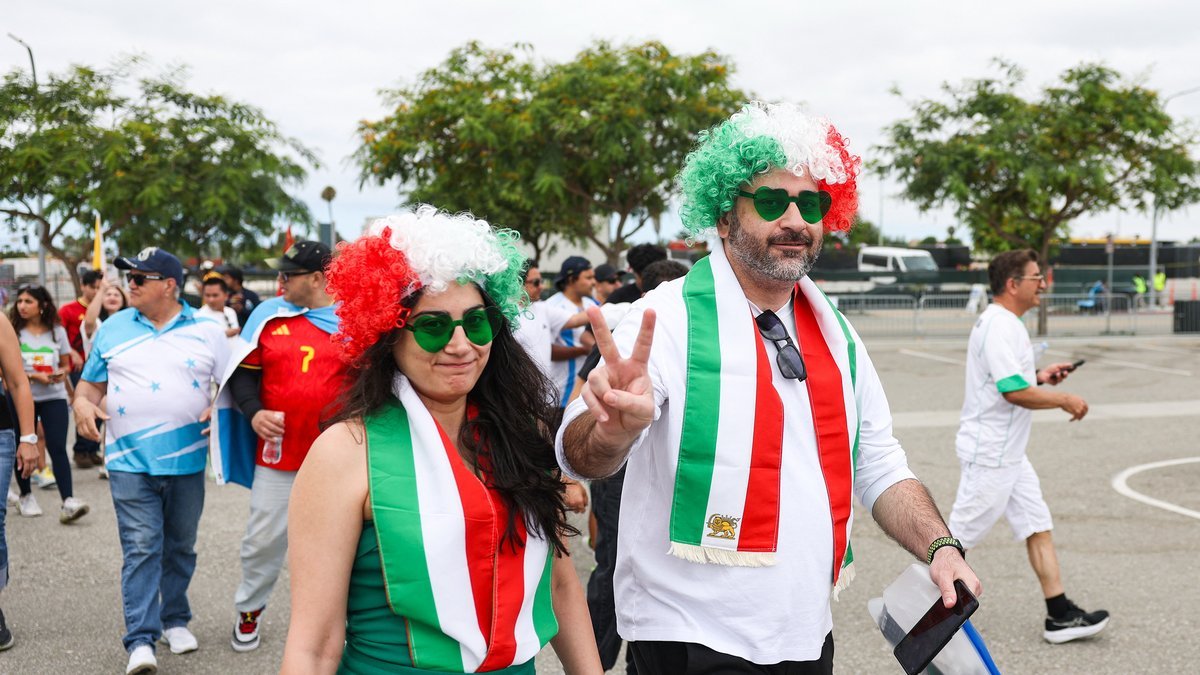 Copa do Mundo: “Isso me chocou e me surpreendeu”… Ele foi impedido de entrar no estádio porque sua bolsa não era transparente e foi forçado a comprar uma por US$ 20.
