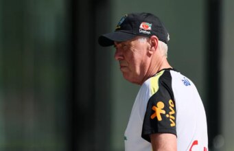 Copa do Mundo de 2026: Ancelotti acredita que Neymar pode voltar a treinar na próxima semana