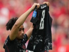 Copa do Mundo de 2026: falta brutal lança sombra sobre a vitória histórica do Canadá