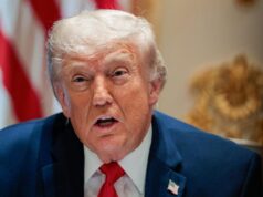 Depois de criticar o acordo EUA-Irão, Trump queixou-se: Eles são idiotas.