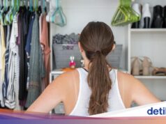 É melhor ter muitas roupas, bolsas e sapatos ou apenas alguns de qualidade?