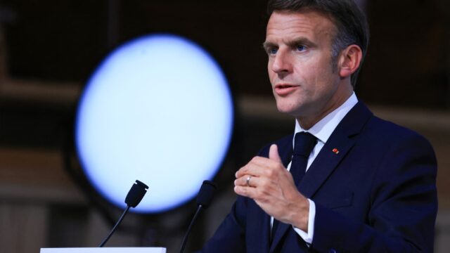 Emmanuel-Macron-quer-controlar-melhor-a-IA-para-evitar-que.jpg