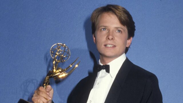 Emmy-Win-de-Family-Ties-de-Michael-J-Fox-mudou.jpg