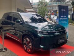 Esforços da DFSK Indonésia para atrair a atenção dos consumidores de automóveis indonésios