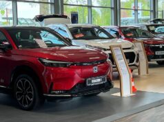 Fabricantes de automóveis oferecem menos descontos em carros elétricos