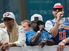 Fat Joe, Mary J. Blige, Wu-Tang Clan e More Rock New York Knicks’ Victory Parade com performance de Tag-Team