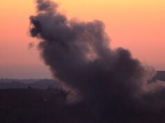 Guerra no Médio Oriente: Três soldados libaneses e dois israelitas foram mortos no Líbano, onde os confrontos continuam apesar das negociações