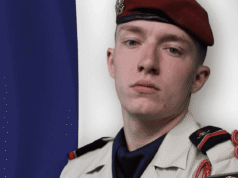 Guerra no Oriente Médio: um soldado francês de 21 anos foi morto acidentalmente a tiros.