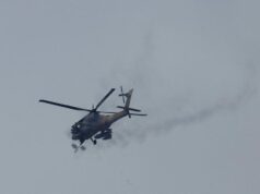 Helicóptero Apache dos EUA cai na costa de Ormuz, Trump levanta a voz.