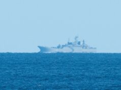 Iate relata tiros de alerta de navio de guerra russo no Canal da Mancha, investigação em andamento