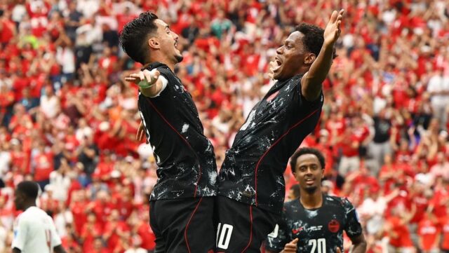 John-Herdman-rastreia-o-hat-trick-da-estrela-canadense-Jonathan-David.jpeg