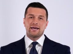 Jordan Bardella encontra-se com o presidente Karol Nawrocki em Varsóvia, Polônia