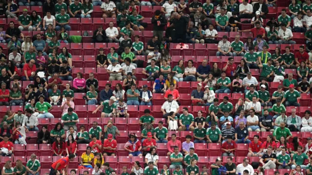 Justificativa-criativa-–-FIFA-comenta-sobre-estadios-vazios-da-Copa.webp