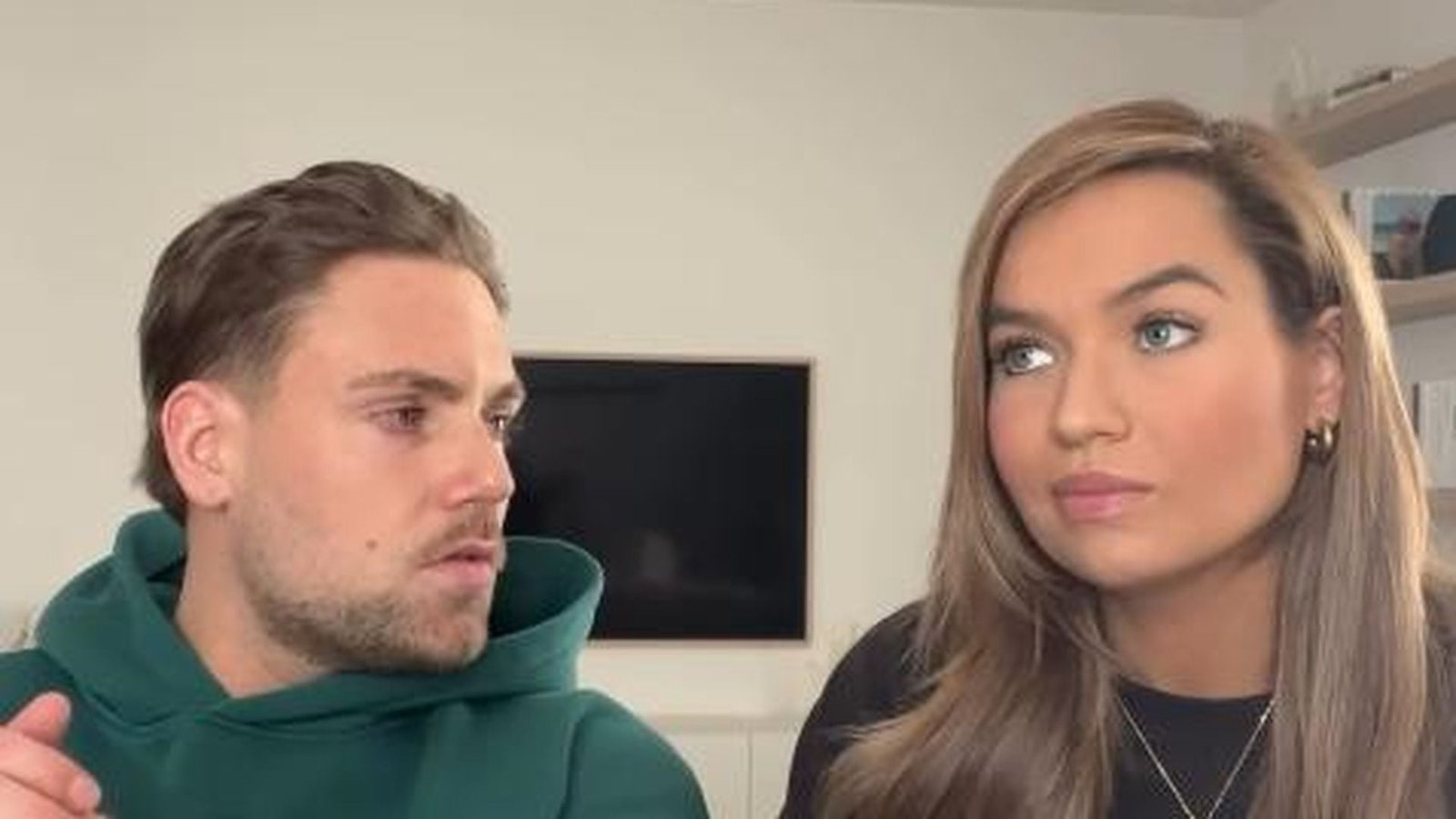 Karina Vozeno honestamente: Primeiro ela ficou emocionada por ser mãe